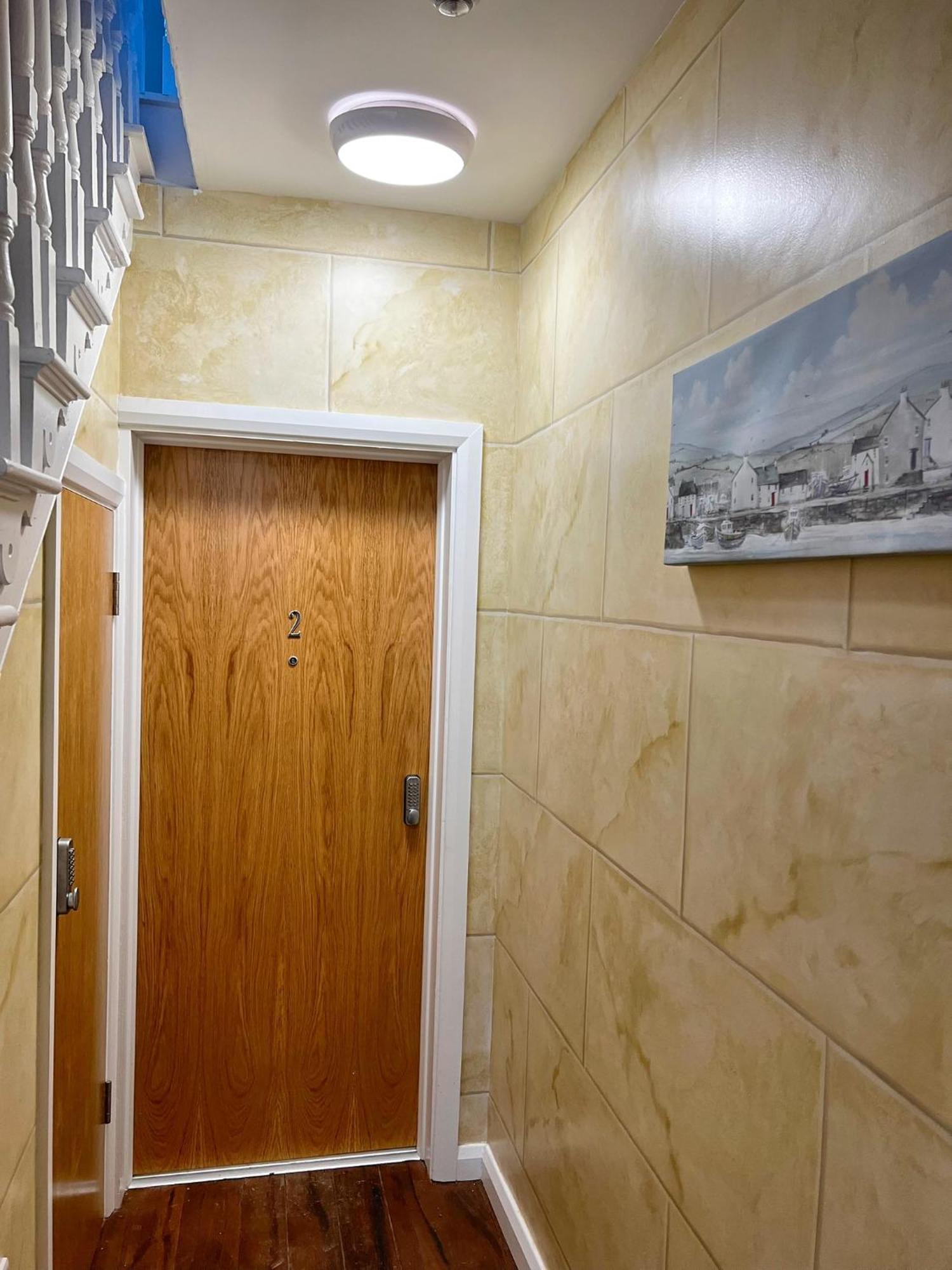 Bangor Central Apartments エクステリア 写真
